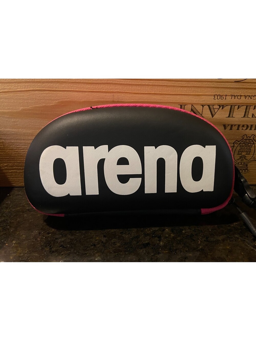 Unisex Swim Goggle Case for Swimming Goggles, Protective Hardcover Carrying Case